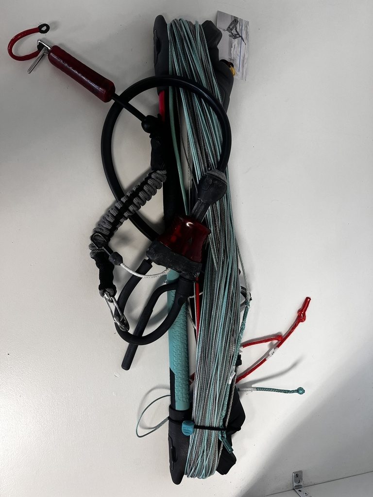 North Navigator bar 2022 L + Leash #2 
