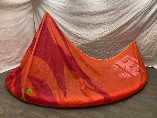[2H-F-bree-v2-15] F-one Breeze V2 15m nette staat